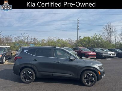 Certified 2025 Kia Seltos EX w/ EX Sunroof Package