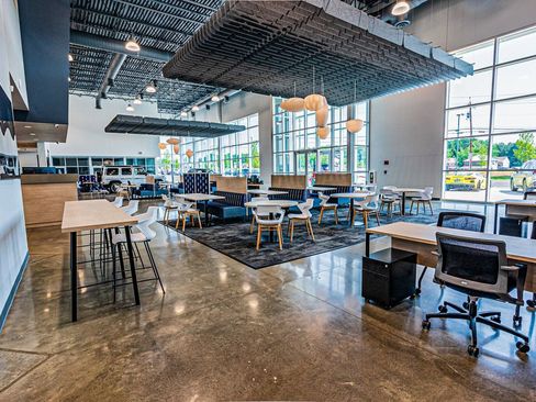 Used 2023 Ford F150 XLT w/ XTR Package image 40