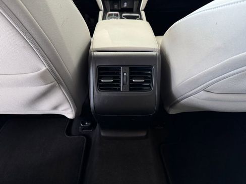 Used 2018 Honda Accord EX image 27
