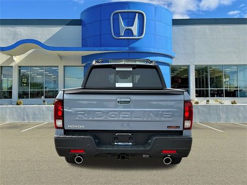 New 2025 Honda Ridgeline TrailSport+ image 3
