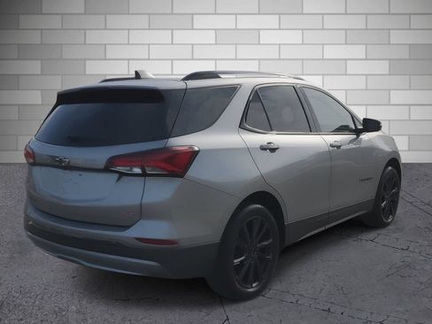 Used 2024 Chevrolet Equinox RS w/ RS Leather Package FWD image 5