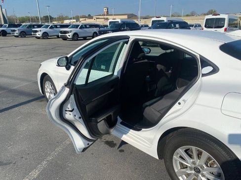 Used 2025 Toyota Camry LE image 24