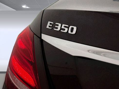 Used 2020 Mercedes-Benz E 350 E 350 w/ Parking Assistance Package image 20