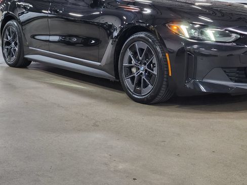 Used 2025 BMW i4 eDrive40 w/ Premium Package RWD image 16