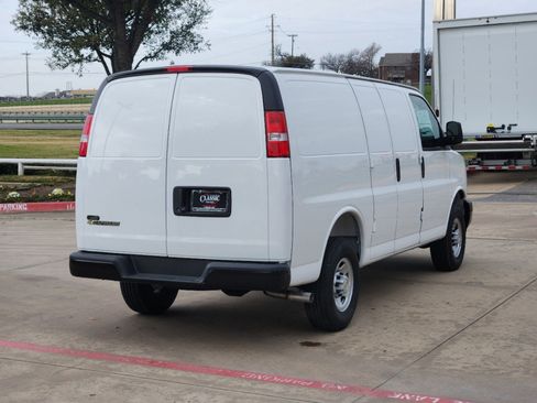 New 2025 Chevrolet Express 2500 w/ Driver Convenience Package image 13