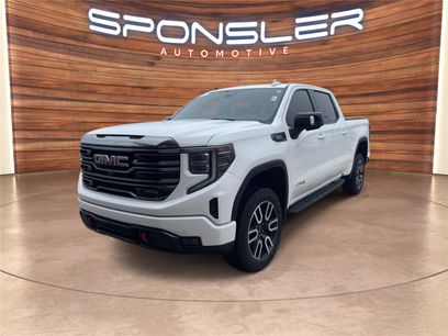Used 2022 GMC Sierra 1500 AT4 w/ Technology Package