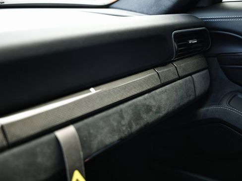 Certified 2018 Porsche 911 GT2 RS image 61