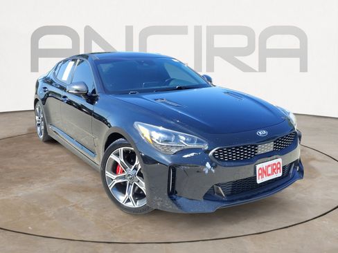 Used 2019 Kia Stinger GT1 RWD image 4