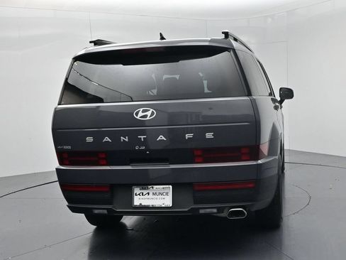 Used 2025 Hyundai Santa Fe SEL FWD image 7