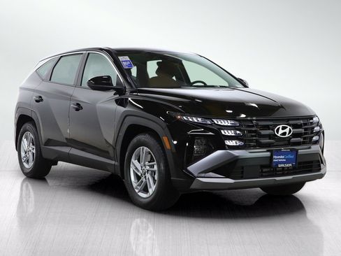 Certified 2026 Hyundai Tucson SE FWD image 8