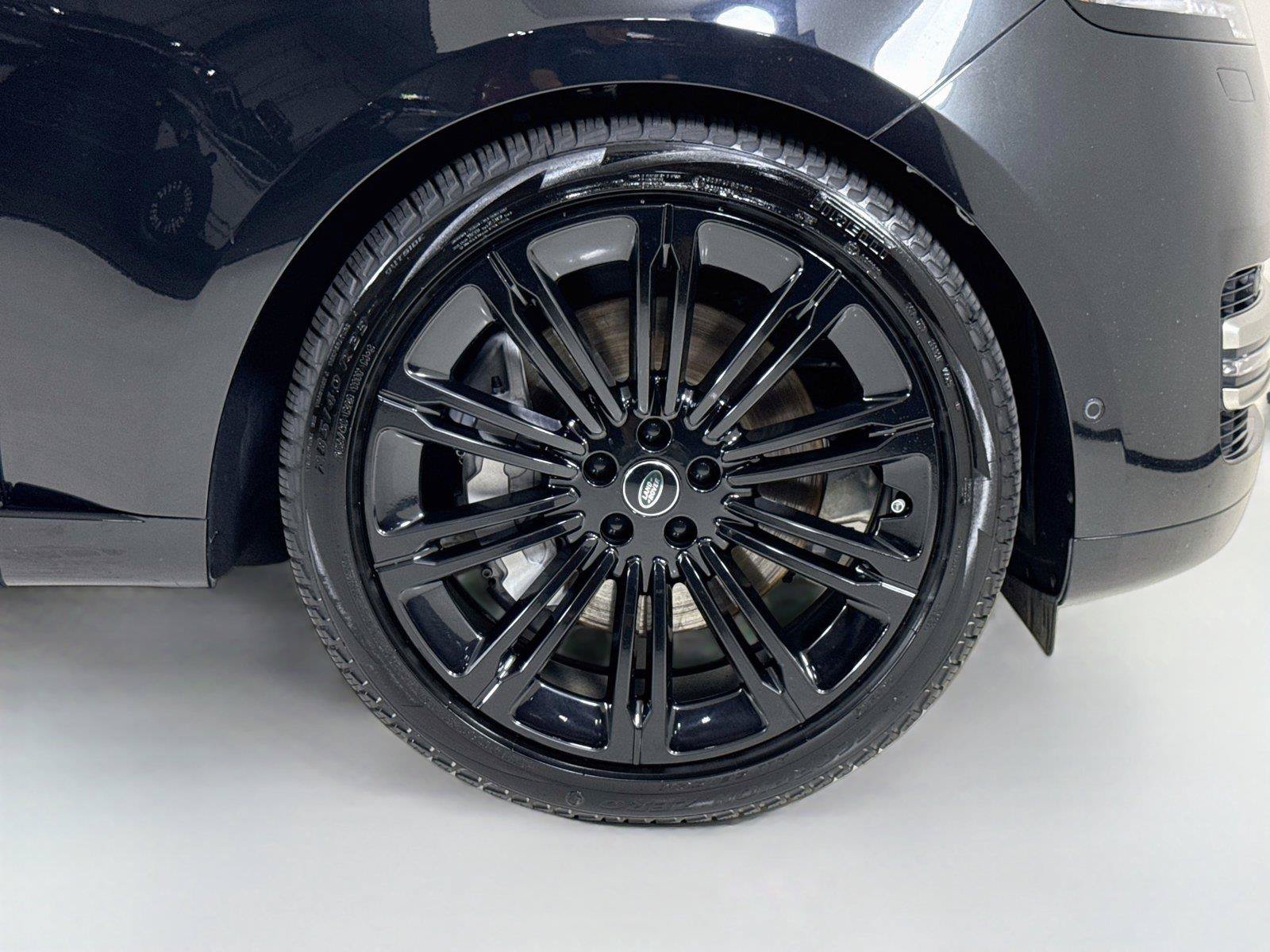 Used 2024 Land Rover Range Rover SE AWD/4WD image 37