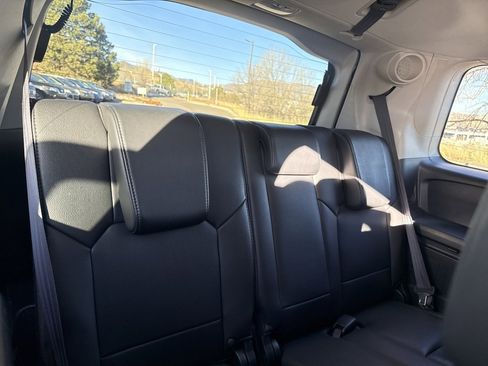 Used 2013 Honda Pilot Touring image 27