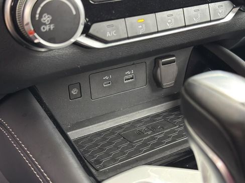 Certified 2023 Nissan Altima 2.5 SV w/ SV Premium Package image 27