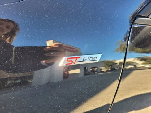 Used 2025 Ford Escape ST-Line Select image 3