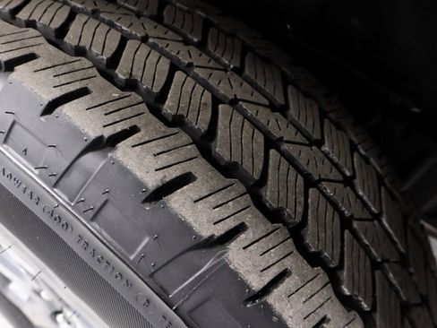 Certified 2025 Ford Bronco Big Bend image 21