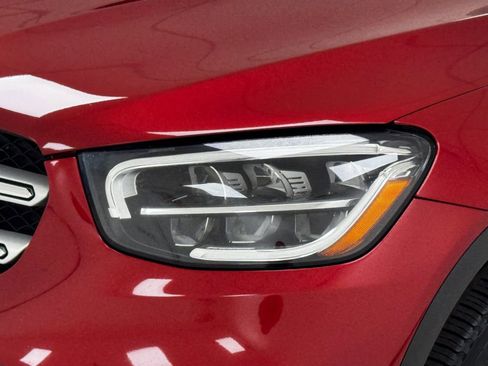 Used 2020 Mercedes-Benz GLC 300 4MATIC image 38
