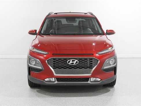 Used 2019 Hyundai Kona Limited AWD/4WD image 2