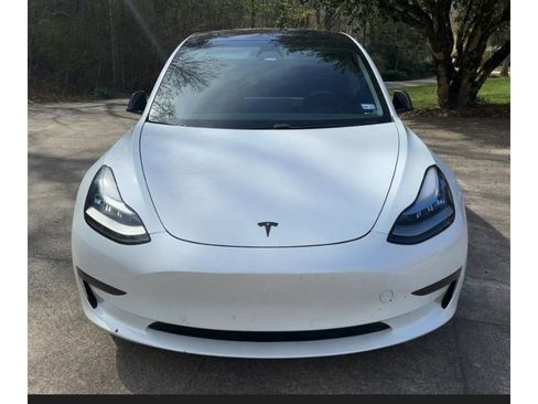 Used 2018 Tesla Model 3 Performance image 2