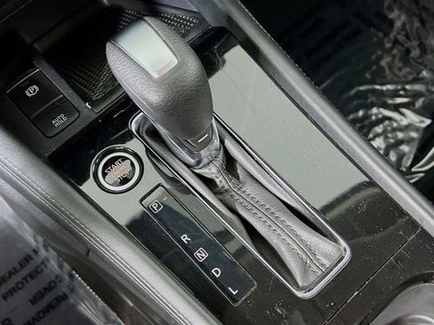 Certified 2023 Nissan Kicks SR w/ SR Premium Package image 17