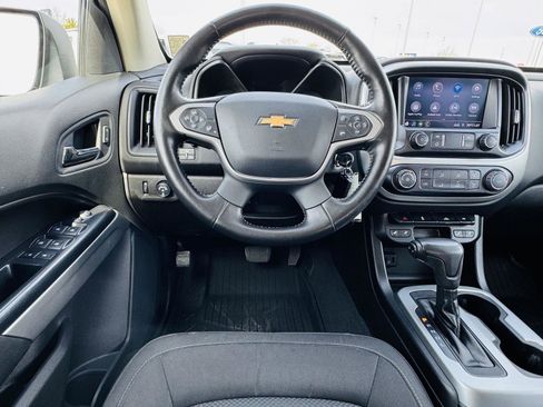Used 2021 Chevrolet Colorado LT w/ LT Convenience Package image 13