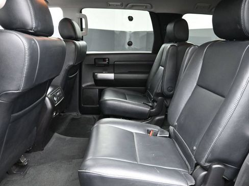 Used 2019 Toyota Sequoia TRD Sport w/ TRD Sport Premium Package AWD/4WD image 14