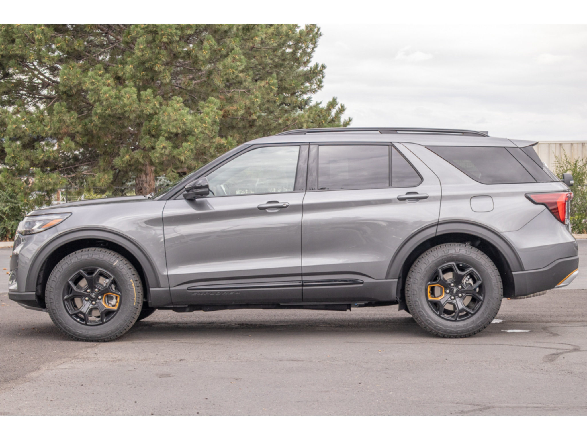 New 2027 Ford Explorer Tremor AWD/4WD image 6