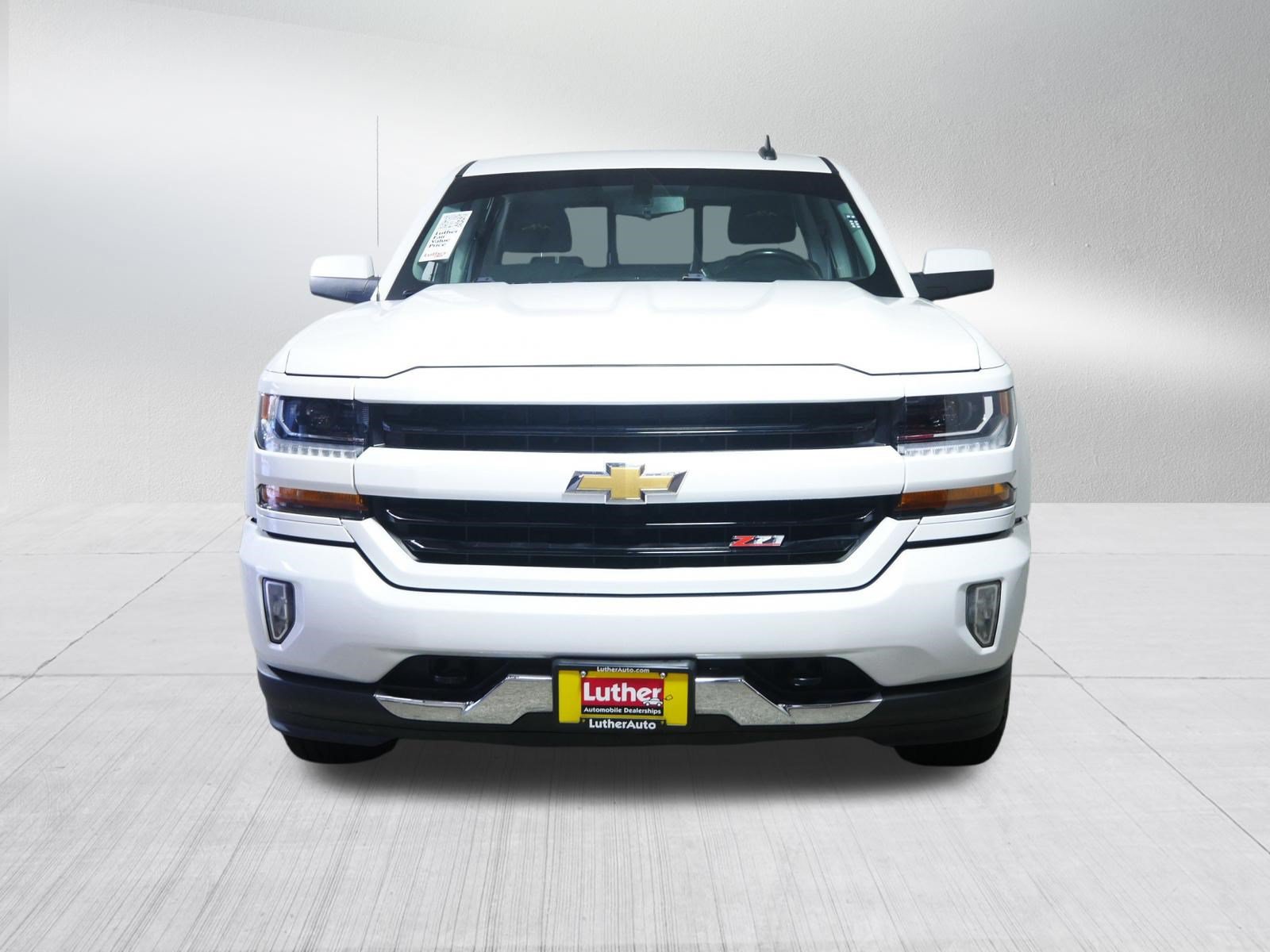 Used 2017 Chevrolet Silverado 1500 LT w/ All Star Edition AWD/4WD image 2
