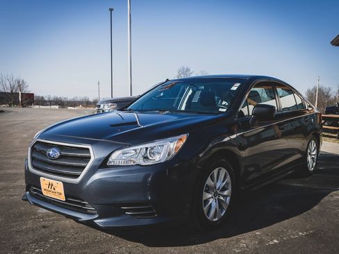 Used 2017 Subaru Legacy 2.5i w/ Alloy Wheel Package image 14