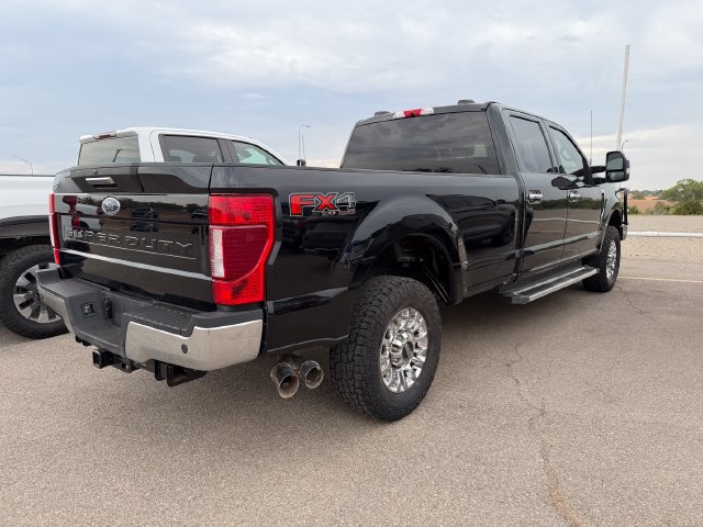 Used 2022 Ford F250 XLT w/ XLT Premium Package AWD/4WD image 4