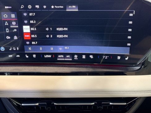 New 2025 Audi Q6 e-tron Premium Plus image 13