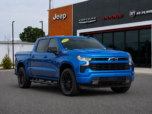 Used 2023 Chevrolet Silverado 1500 RST w/ LPO, Dark Essentials Package AWD/4WD image 1