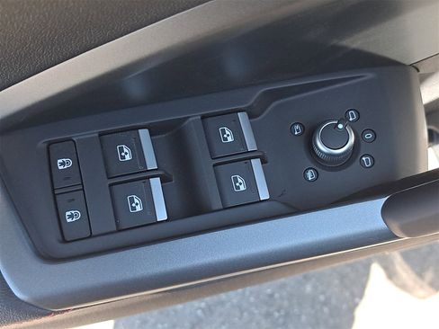 New 2025 Audi Q3 2.0T Premium Plus image 30