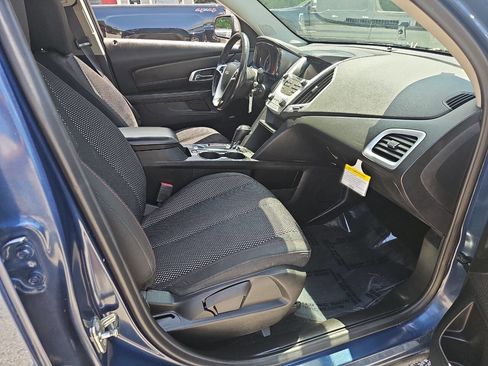 Used 2017 GMC Terrain SLE w/ Chrome Edition image 21