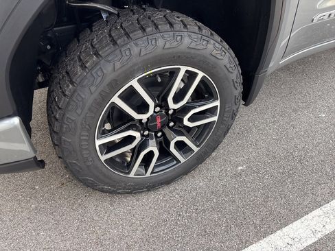 New 2026 GMC Sierra 1500 AT4 w/ AT4 Premium Package image 3