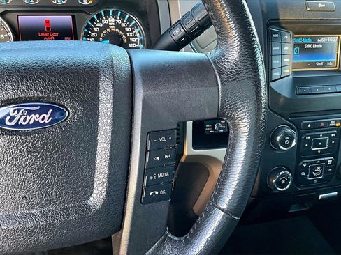 Used 2014 Ford F150 XLT w/ XLT Chrome Package image 17