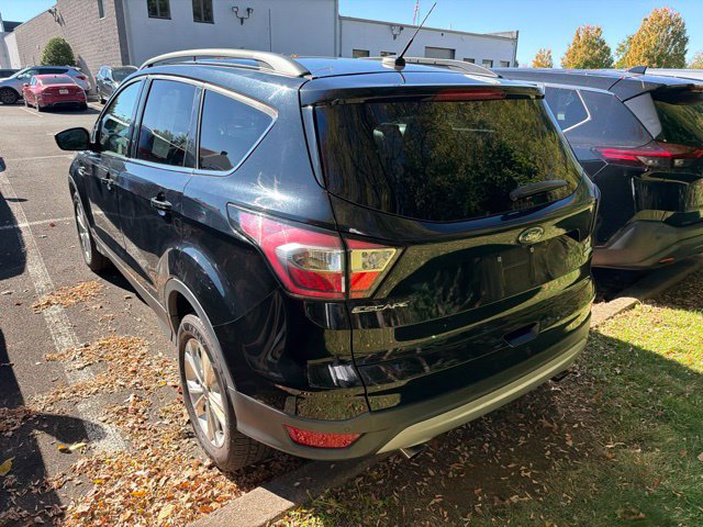 Used 2017 Ford Escape SE w/ Equipment Group 201A AWD/4WD image 10
