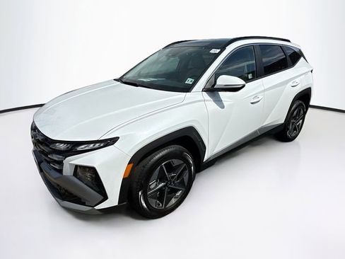 Certified 2025 Hyundai Tucson SEL image 5