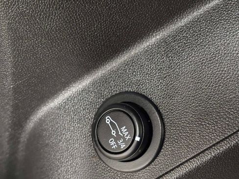 Used 2022 Chevrolet Equinox LT FWD image 31