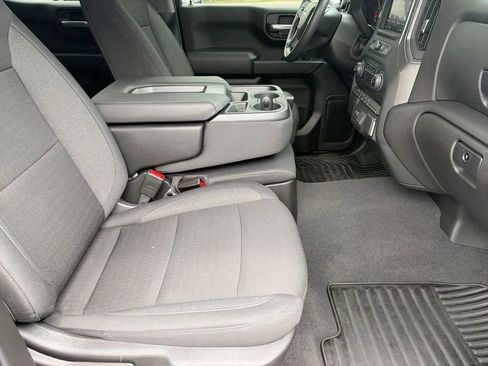 Used 2026 Chevrolet Silverado 1500 Custom w/ Turbomax Blackout Package AWD/4WD image 9