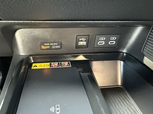 New 2026 Toyota Camry Hybrid image 24