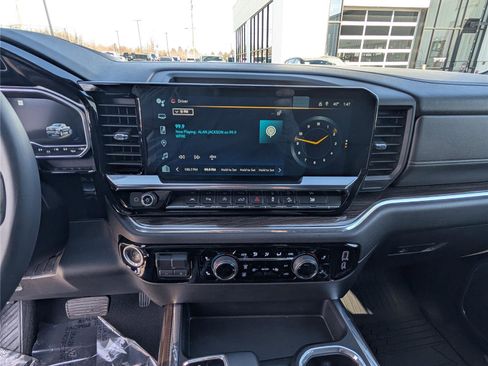 Used 2023 Chevrolet Silverado 1500 RST w/ Convenience Package II image 17