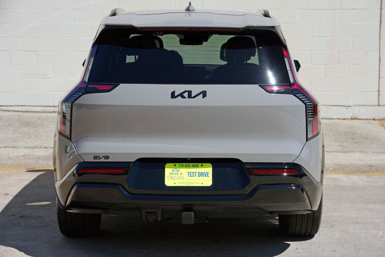 Used 2026 Kia EV9 Land w/ Nightfall Edition Package AWD/4WD image 54