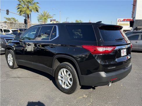Used 2020 Chevrolet Traverse LS image 12