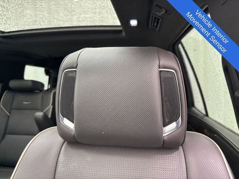 Used 2023 Cadillac Escalade Premium Luxury w/ Performance Package image 24