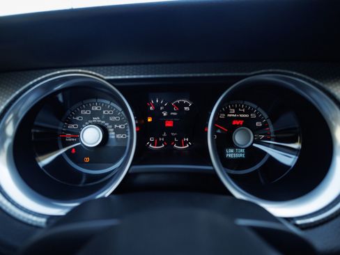 Used 2012 Ford Mustang Shelby GT500 w/ Electronics Pkg image 54