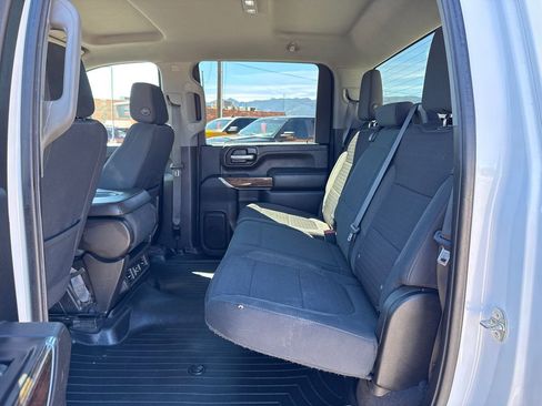 Used 2020 GMC Sierra 2500 SLE w/ SLE Convenience Package image 14