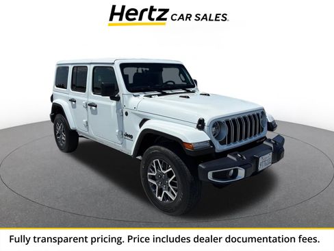 Used 2025 Jeep Wrangler Unlimited Sahara AWD/4WD image 1