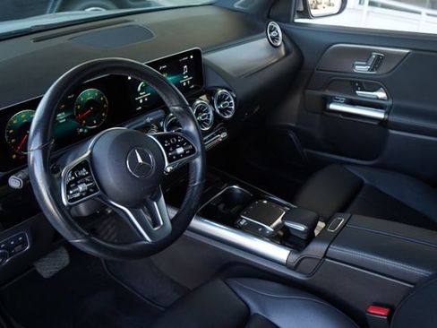 Used 2021 Mercedes-Benz GLA 250 image 26