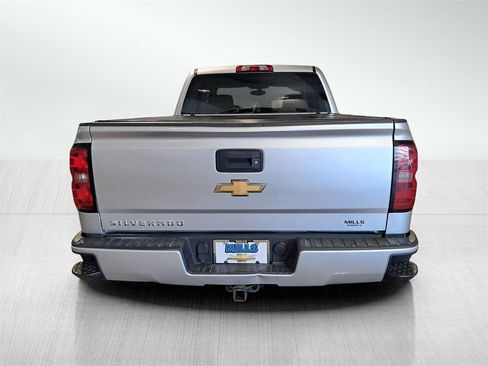 Used 2018 Chevrolet Silverado 1500 Custom image 6