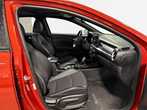 Certified 2023 Kia Forte GT-Line w/ GT-Line Premium Package image 26